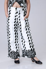 #OOTD Approved - Girls Trouser That Comes With Instant Likes