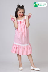 Girls Butterfly Sleeve Contrast Ruffle Hem Lace Work Dress