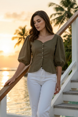 Weekend Pop Sweetheart Neck Womens Top