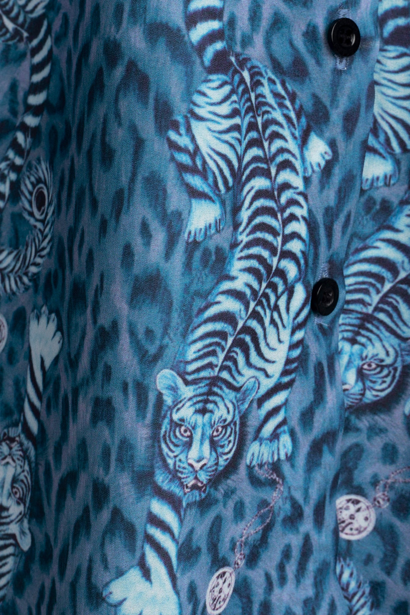 Attractive Tiger Print Shirt For Women