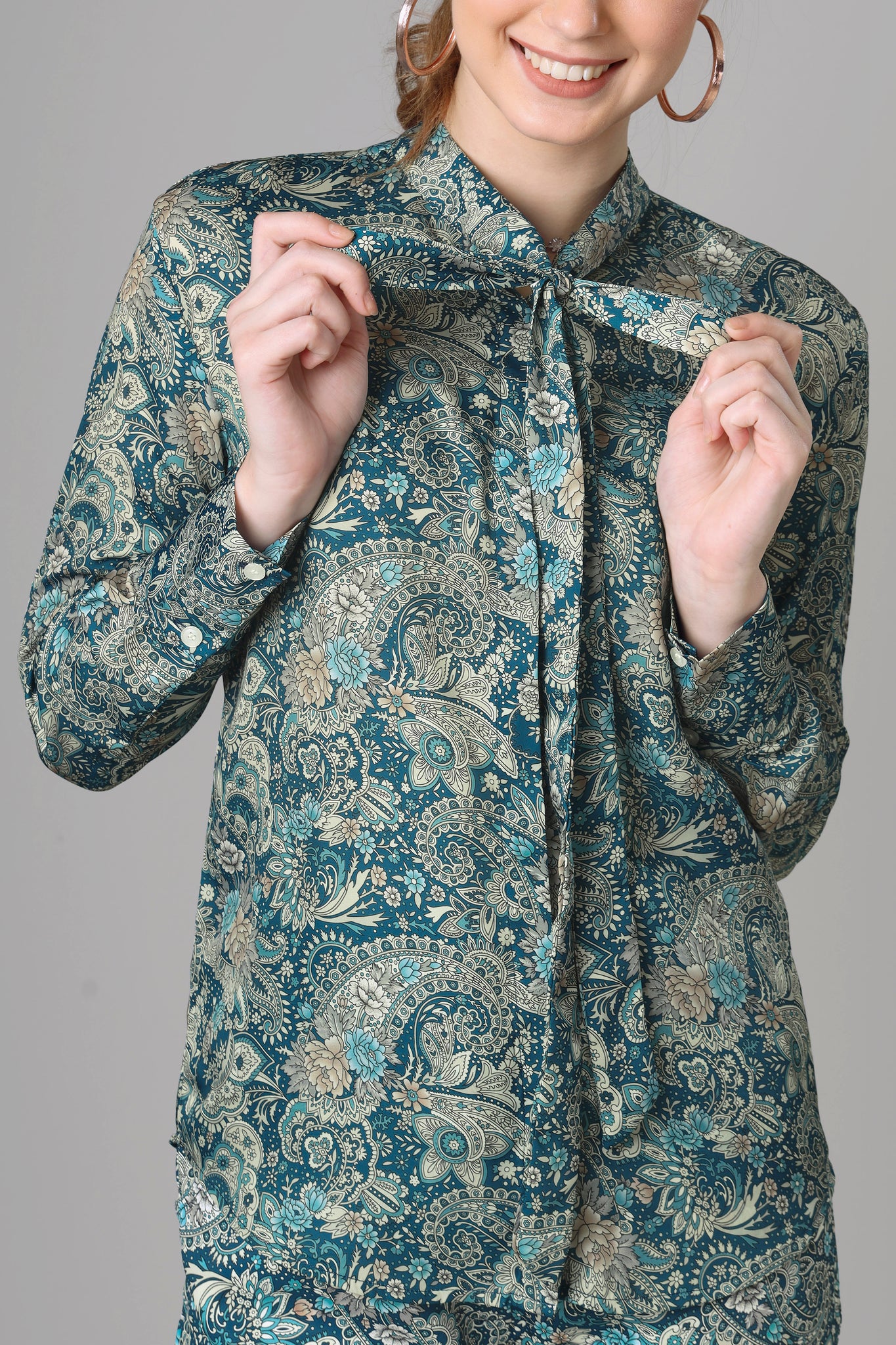 Seamless Paisley Tie-Up Neck Shirt For Women