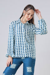 Seamless Blue Heart Collar Neck Shirt For Women