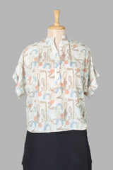 Abstract Floral Up Down Hem Mandarian Collar Top