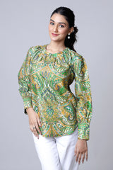 Celebrate Republic Day in a Classic Tri-Color Top