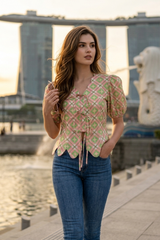 Womens Geometric Tie-Up Top With Puff Sleeves And Scallop Hem