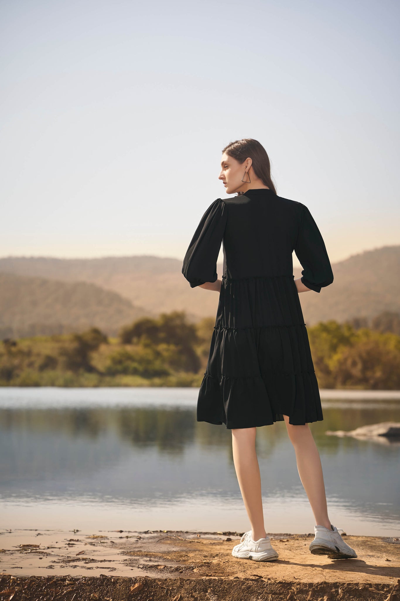 Black Ruffle Detailed Tiered Midi Dress
