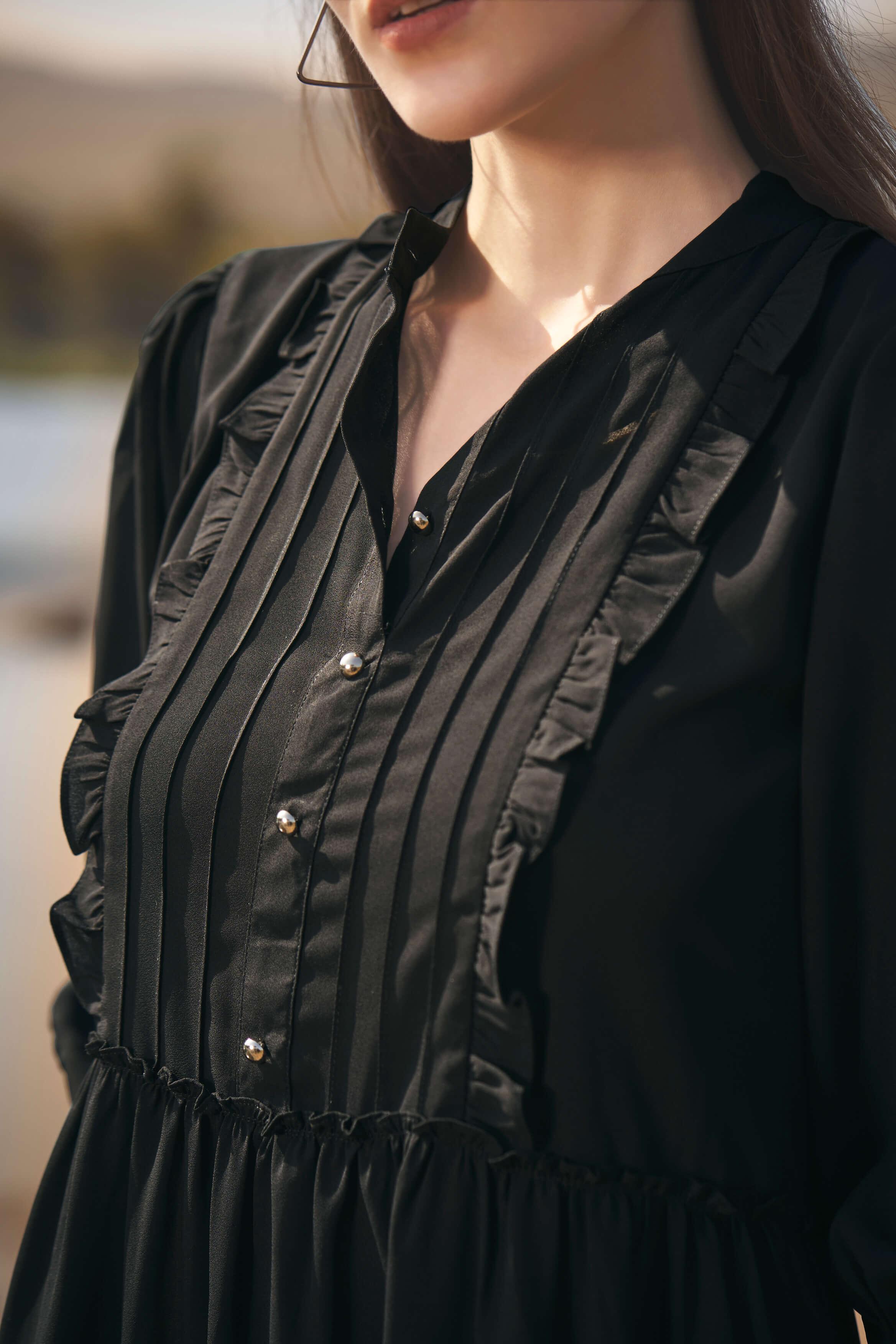 Black Ruffle Detailed Tiered Midi Dress - neofaa.com