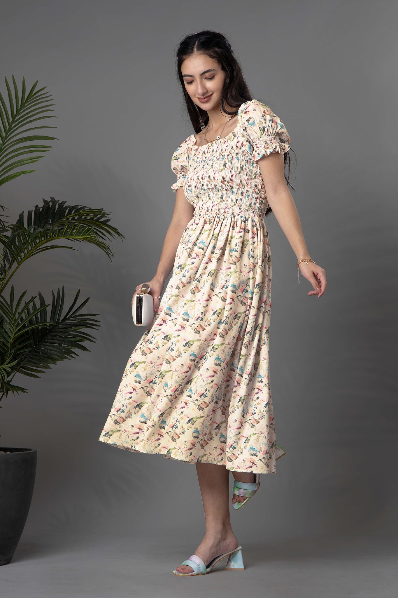 Floral Smoked Detail Maxi Dress