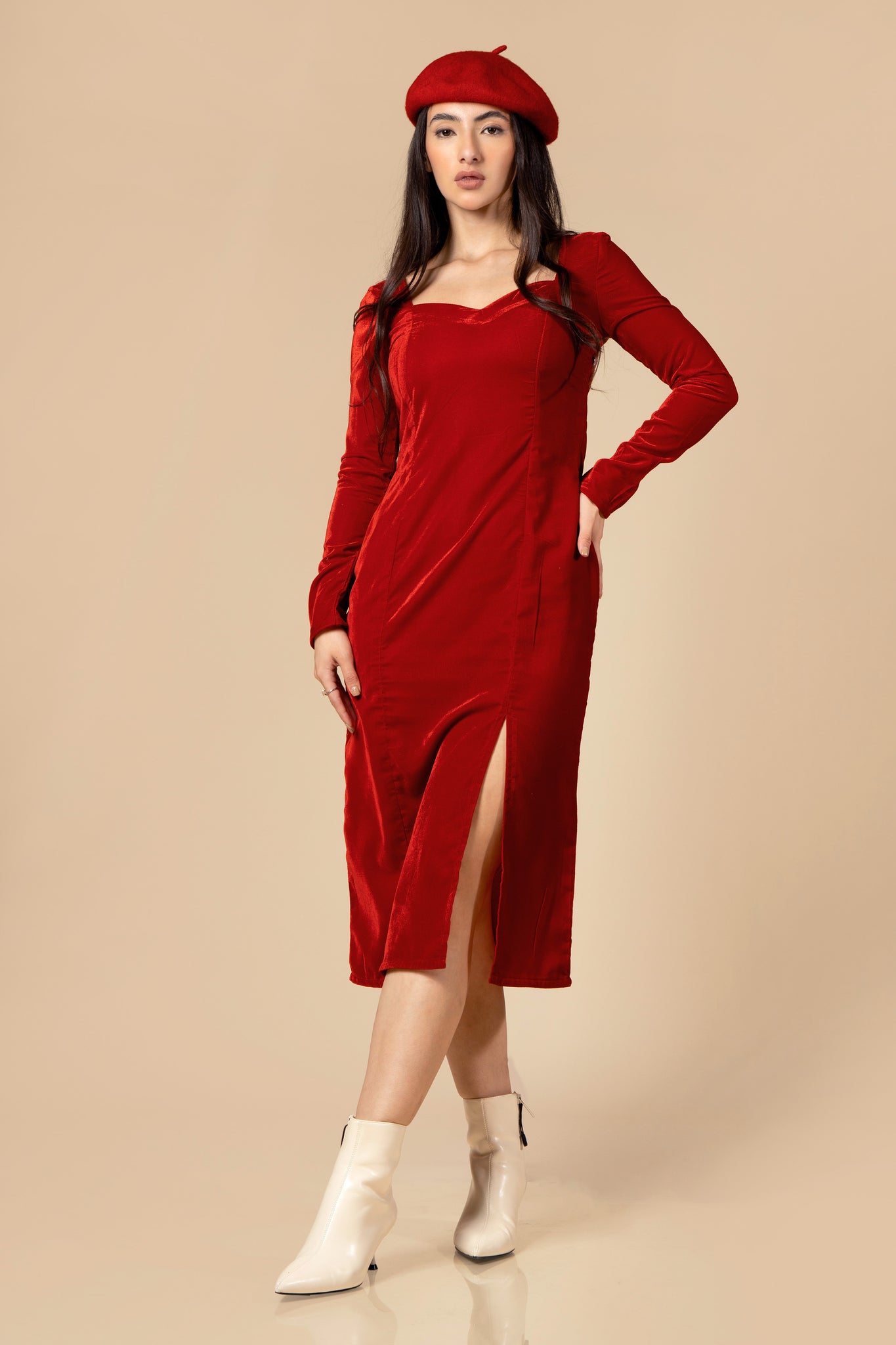 Red Luxurious Velvet Bodycon Dress For Women