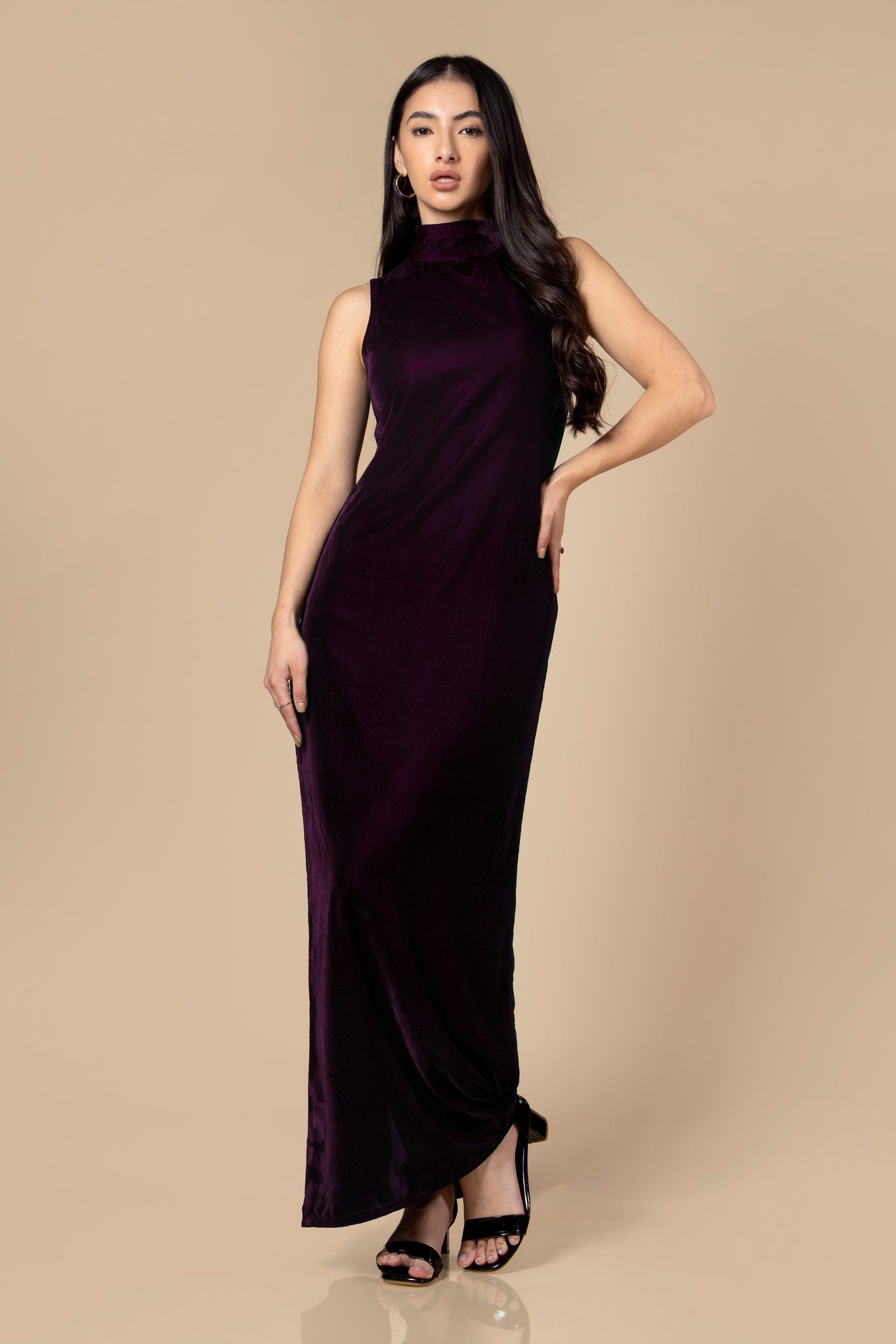Highneck Bodycon Velvet Maxi Dress For Women Highneck Bodycon Velvet Maxi Dress For Women