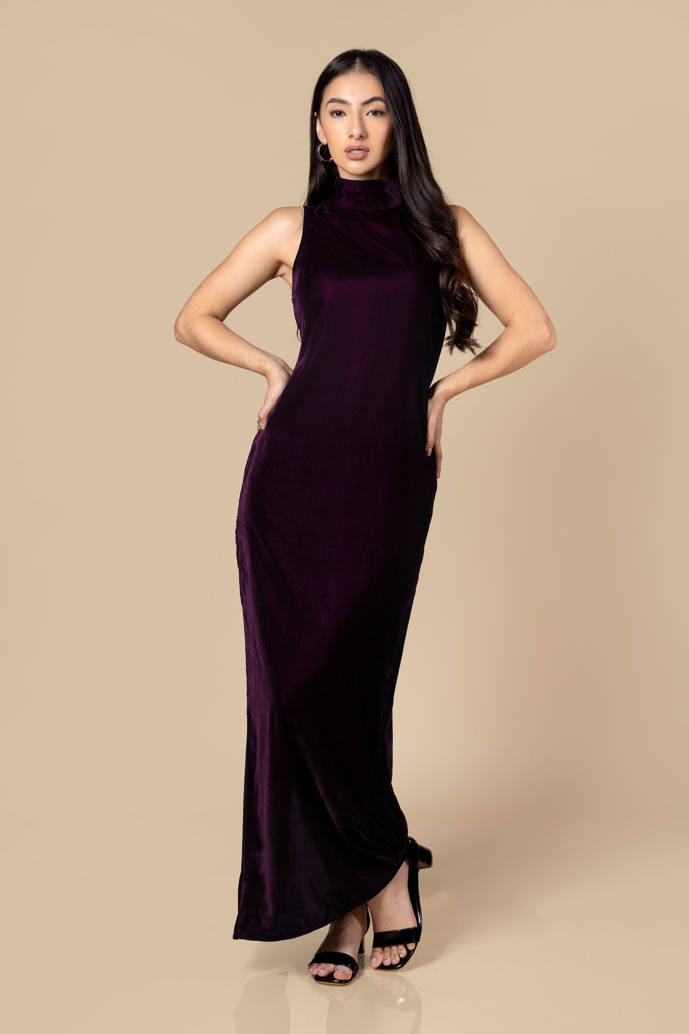 Highneck Bodycon Velvet Maxi Dress For Women neofaa.com Highneck Bodycon Velvet Maxi Dress For Women neofaa.com