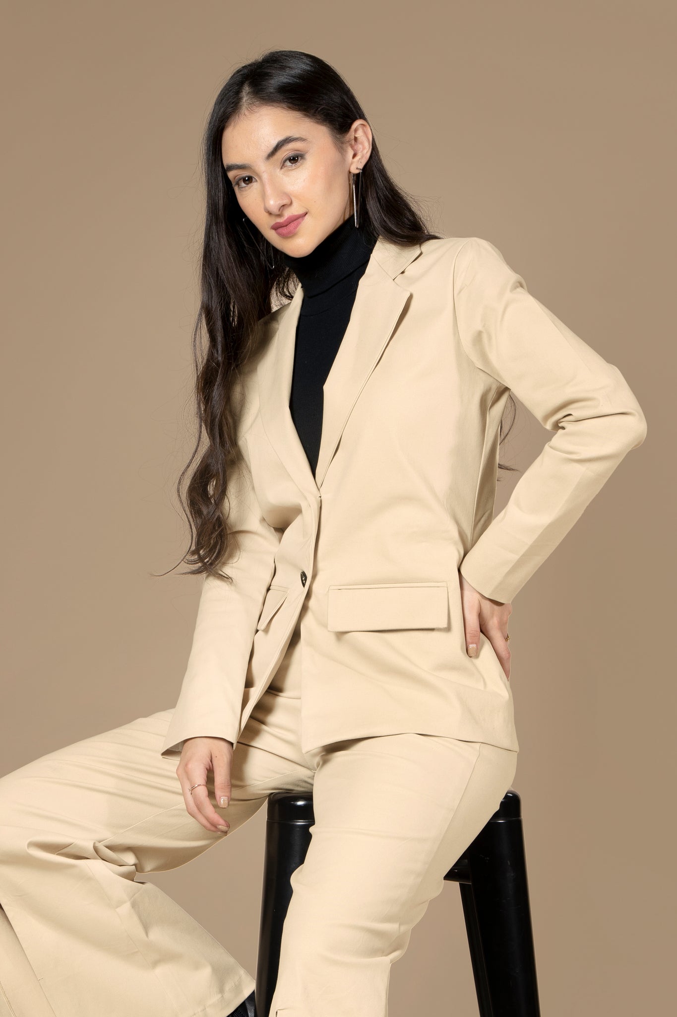 Solid Front Pocket Notched Lapel Blazer For Women