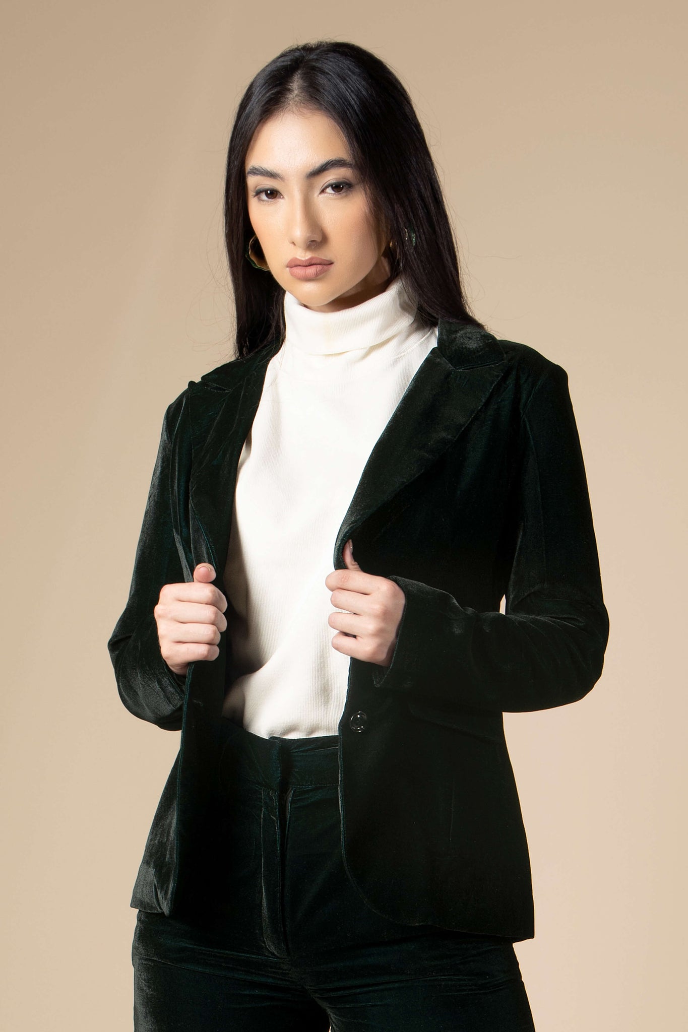 Green Dual Tone Luxurious Velvet Blazer For Women