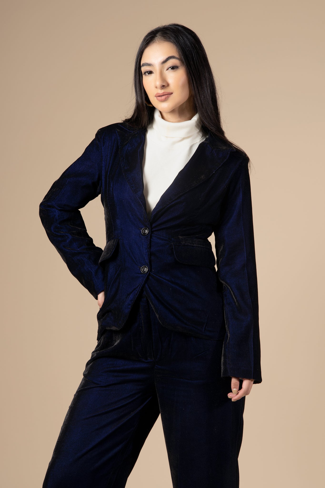 Blue Dual Tone Luxurious Velvet Blazer For Women
